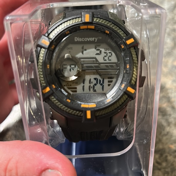 NWT Discovery Men's Multi Function Digital Watch - Picture 3 of 5